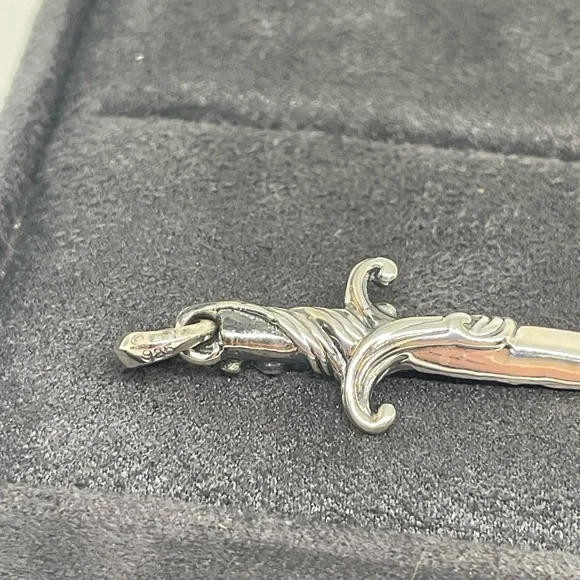 David Yurman Men's Waves Dagger Amulet - Picture 6 of 7